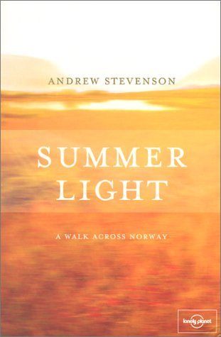 Imagen de archivo de Summer Light: A Walk Across Norway a la venta por ThriftBooks-Dallas