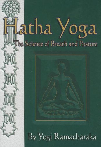 Beispielbild fr Hatha Yoga zum Verkauf von ThriftBooks-Atlanta