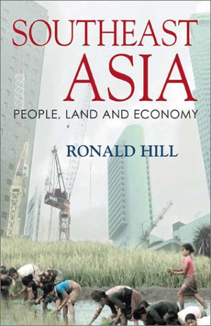Beispielbild fr Southeast Asia : People, Land and Economy zum Verkauf von Better World Books