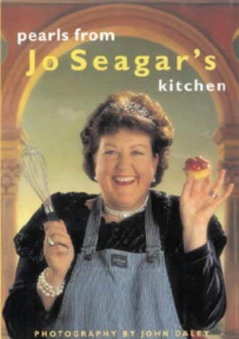 Imagen de archivo de Pearls from Jo Seagar's Kitchen a la venta por WorldofBooks