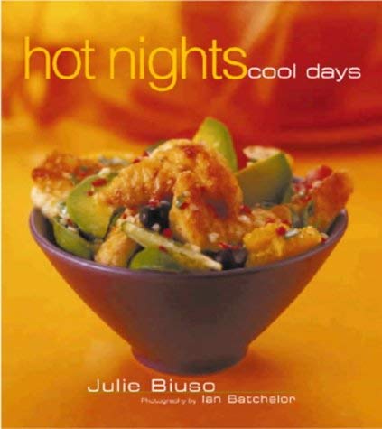 Imagen de archivo de Hot Nights, Cool Days a la venta por AwesomeBooks