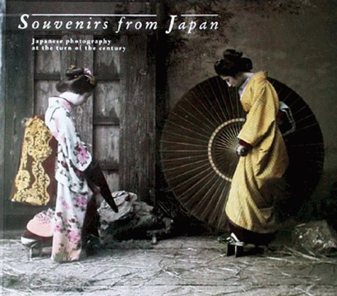 Beispielbild fr Souvenirs from Japan: Japanese Photography at the turn of the Century zum Verkauf von Fahrenheit's Books