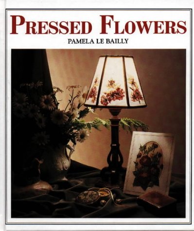 Beispielbild fr Pressed Flowers zum Verkauf von Irish Booksellers