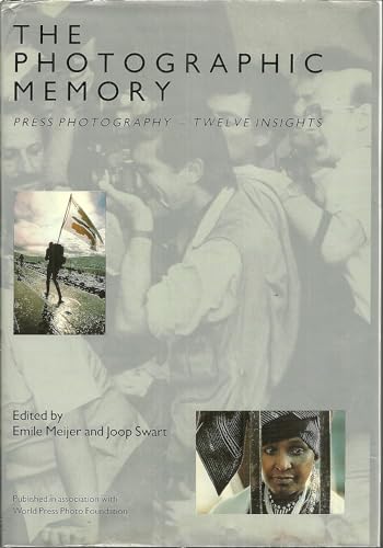 Stock image for The Photographic Memory: Press Photography-Twelve Insights for sale by Books From California