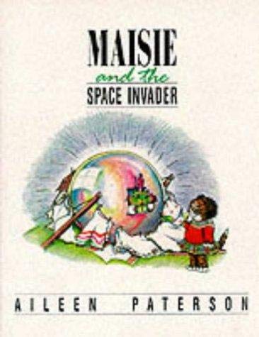 Stock image for Maisie and the Space Invader for sale by WorldofBooks