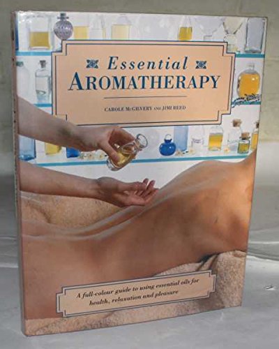 Imagen de archivo de Essential Aromatherapy a la venta por Books@Ruawai