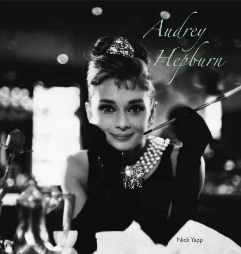 Imagen de archivo de Audrey Hepburn by Nick Yapp (2009-09-03) a la venta por HPB Inc.