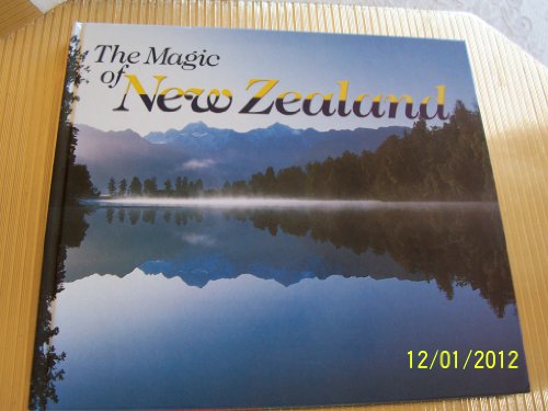Beispielbild fr The Magic of New Zealand zum Verkauf von Better World Books Ltd