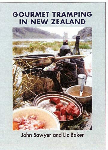 Beispielbild fr Gourmet Tramping in New Zealand zum Verkauf von WorldofBooks