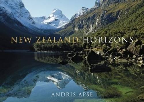 Stock image for New Zealand Horizons for sale by ThriftBooks-Atlanta