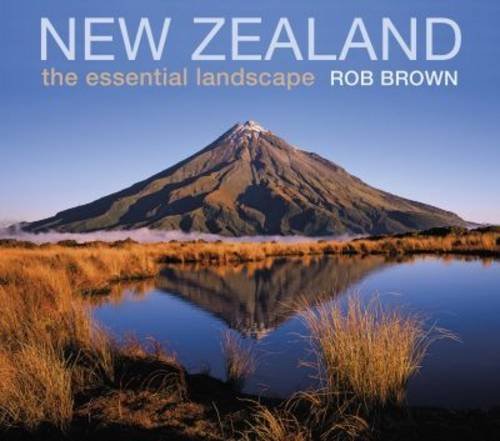 Stock image for New Zealand: The Essential Landscape for sale by Jean Blicksilver, Bookseller