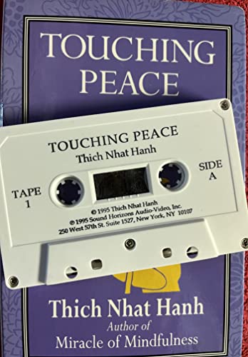 Touching Peace (9781879323438) by Nhat Hanh, Thich