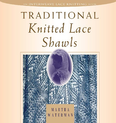 Imagen de archivo de Traditional Knitted Lace Shawls a la venta por SecondSale