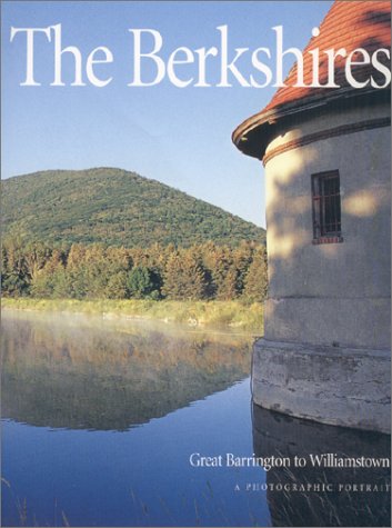 9781885435255: The Berkshires : A Photographic Portrait