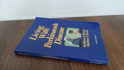 Imagen de archivo de Living with Parkinson's Disease a la venta por Better World Books