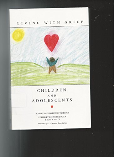 9781893349094: Living with Grief: Children and Adolescents