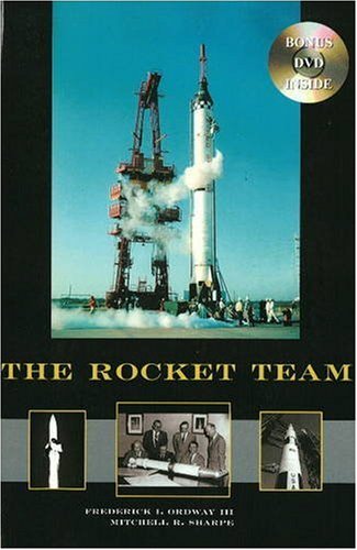 Imagen de archivo de The Rocket Team [With DVD] a la venta por ThriftBooks-Dallas