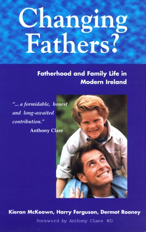 Imagen de archivo de Changing Fathers? a la venta por ThriftBooks-Dallas