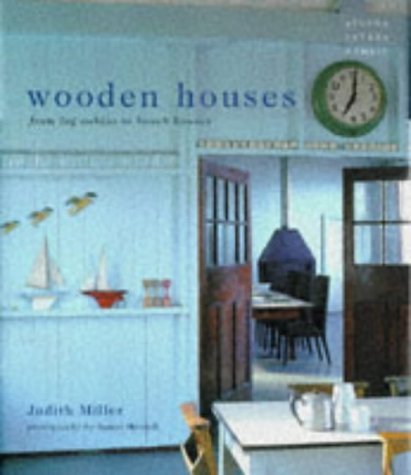 Imagen de archivo de Wooden Houses a la venta por WorldofBooks