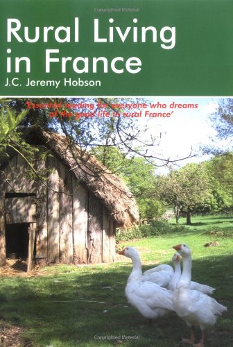 9781901130997: Rural Living in France: A Survival Handbook [Lingua Inglese]