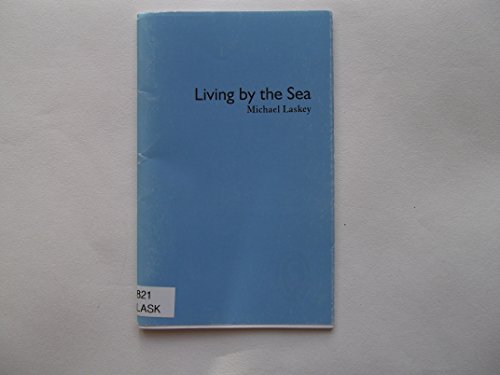 Beispielbild fr Living by the Sea zum Verkauf von PBShop.store US