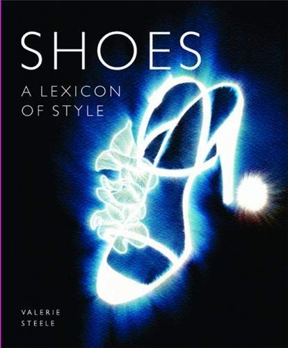 9781902686486: Shoes: A Lexicon of Style (Lexicons of Style)
