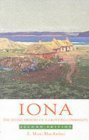 9781902930275: Iona: The Living Memory of a Crofting Community