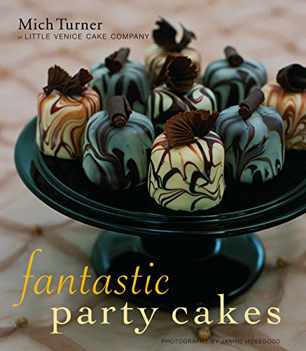 Imagen de archivo de Fantastic Party Cakes a la venta por Goodwill Books