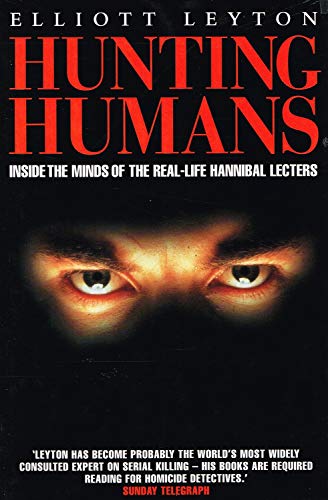 Imagen de archivo de Hunting Humans a la venta por WorldofBooks