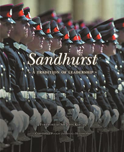 9781903942390: Sandhurst: A Tradition of Leadership [Lingua Inglese]