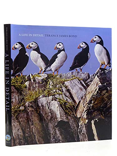 Beispielbild fr A Life in Detail: v. 11 (Wildlife Art Series) zum Verkauf von WorldofBooks