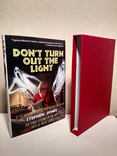 9781904619277: Don't Turn Out The Light (Deluxe Slip Case Edition)