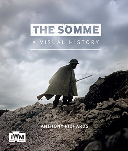 Imagen de archivo de The Somme: A Visual History a la venta por WorldofBooks