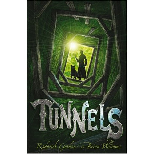 9781905294428: Tunnels