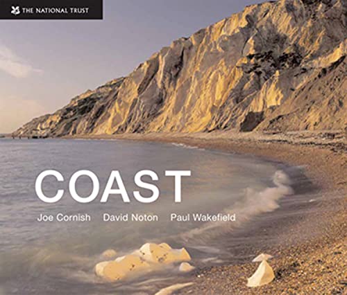 Beispielbild fr Coast: A Photographic Tour of England, Wales and Northern Ireland zum Verkauf von medimops