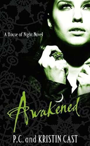 Beispielbild fr Awakened: Number 8 in series (House of Night, Band 8) Cast, P. C. and Cast, Kristin zum Verkauf von tomsshop.eu