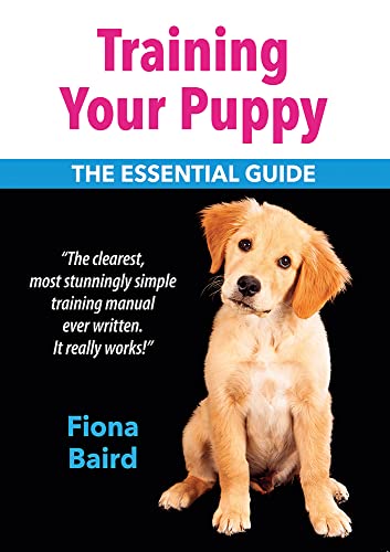 Imagen de archivo de Training Your Puppy: The Essential Guide a la venta por SecondSale