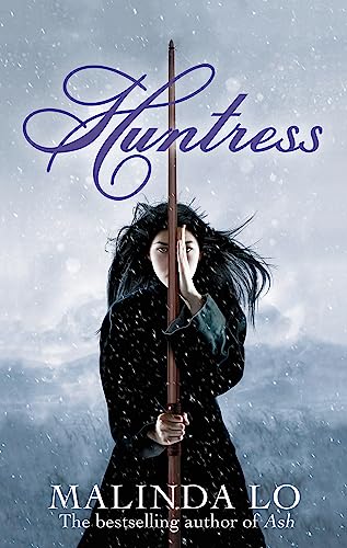 9781907411090: Huntress