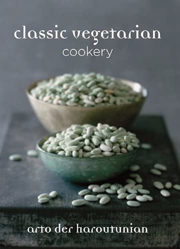 Stock image for Classic Vegetarian Cookery: Over 250 Recipes from Around the World for sale by WorldofBooks