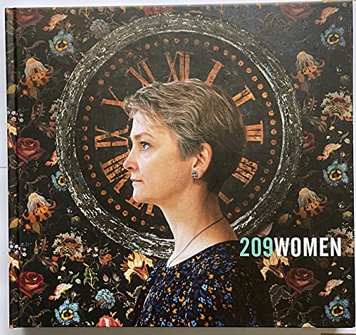 Imagen de archivo de 209 Women a la venta por WorldofBooks