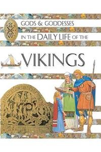 9781908973856: In The Daily Life of the Vikings