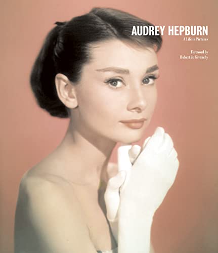 Beispielbild fr Audrey Hepburn A Life in Pictures: Reduced format zum Verkauf von WorldofBooks