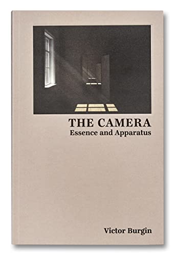 Imagen de archivo de The Camera: Essence and Apparatus a la venta por HPB Inc.