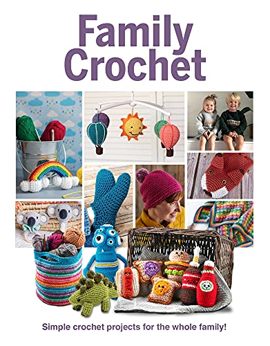 Beispielbild fr Family Crochet: Simple Crochet projects for the whole family zum Verkauf von GF Books, Inc.