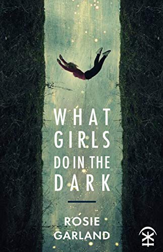 Beispielbild fr What Girls Do in the Dark zum Verkauf von WorldofBooks