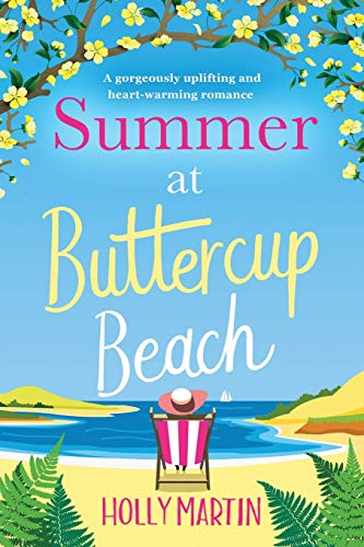 Beispielbild fr Summer at Buttercup Beach: Large Print edition zum Verkauf von WorldofBooks