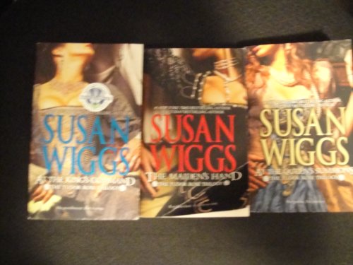 9781921685736: Susan Wiggs-The Tudor Rose Trilogy (At The King's Command, The Maiden's Hand, At The Queen's Summons)