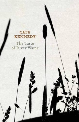 9781922247407: The Taste of River Water: new and selected poems
