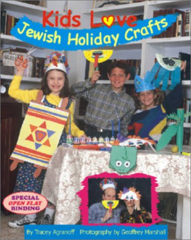 Stock image for Kids Love Jewish Holiday Crafts for sale by Half Price Books Inc.