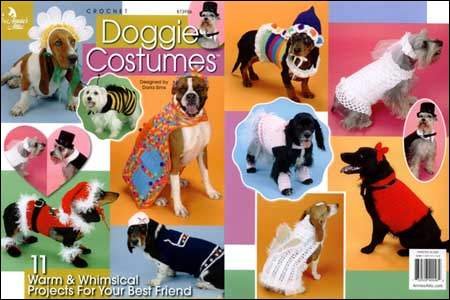 Doggie Costumes (9781931171144) by Darla Sims